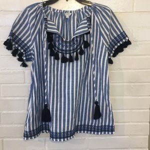 ✨NWT Crown & Ivy blue/white striped embroidered